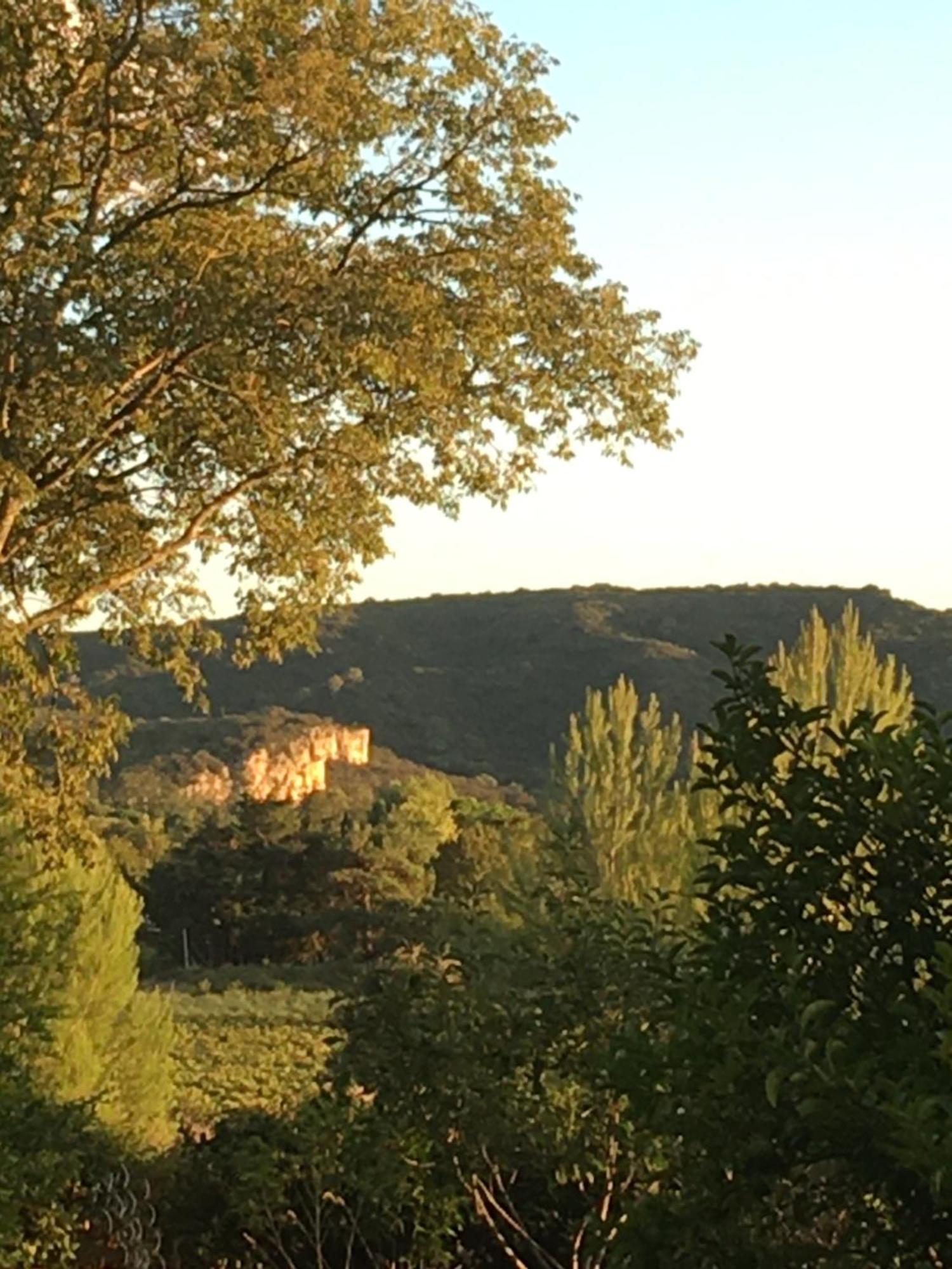 Вилла A 2 Pas Du Pont Du Gard Вер-Пон-дю-Гар Экстерьер фото